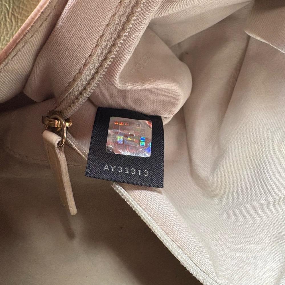 Authentic Fendi Patent Leather Cream Crossbody Bag with Adjustable Strap - Picture 10 of 15